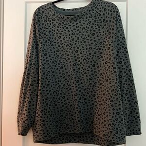 Lou & Grey Leopard Print Sweatshirt